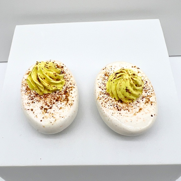 Deviled Egg Place Card Holders – Set of 2 | Handmade Polymer Clay Table Decor - Picture 16 of 16